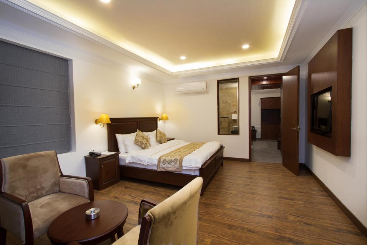 Aloka Resort Manāli Buitenkant foto