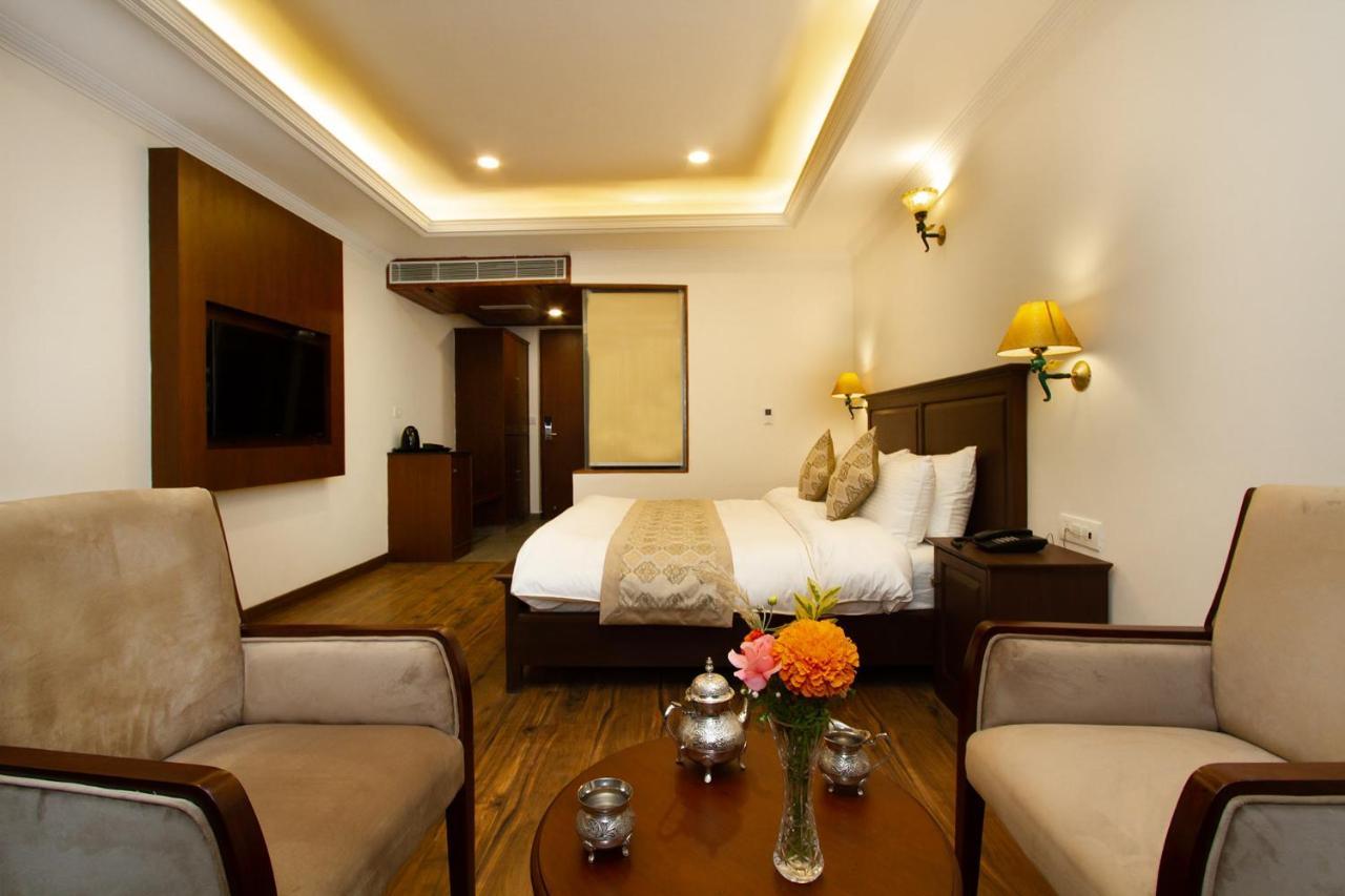 Aloka Resort Manāli Buitenkant foto