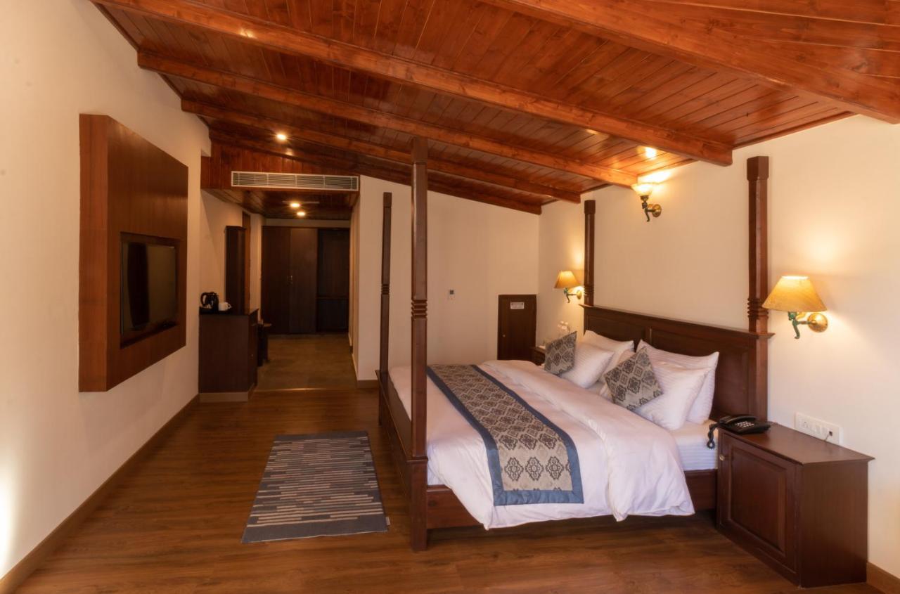 Aloka Resort Manāli Buitenkant foto